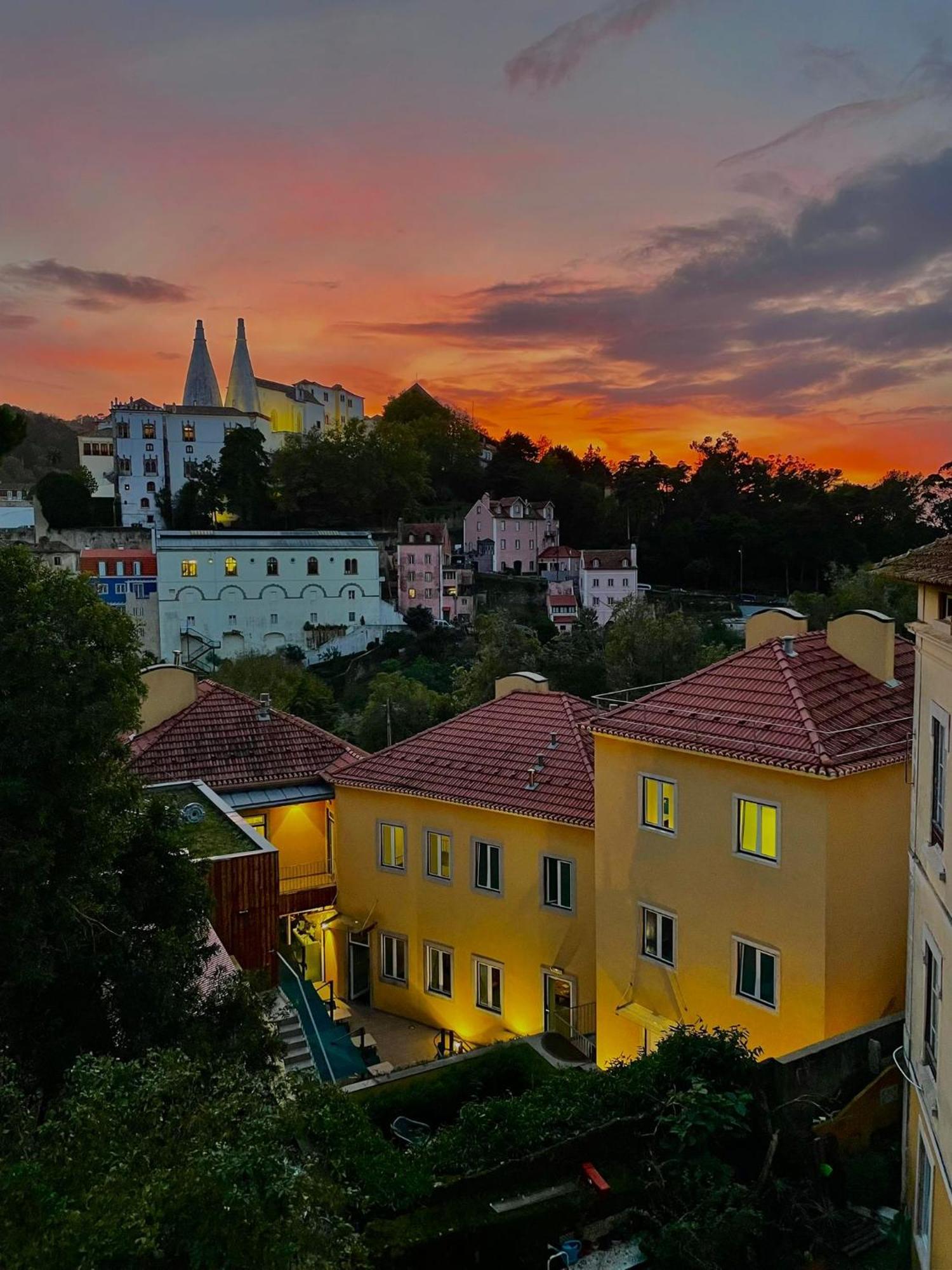 Casa Mariana 2 - Viver A Vila Sintra Eksteriør billede